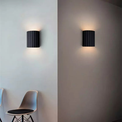 SwirlGlow | Lampa ścienna zapewniająca nowoczesną atmosferę