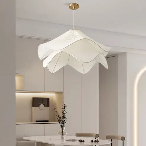 Lampa wisząca Lia z kloszem