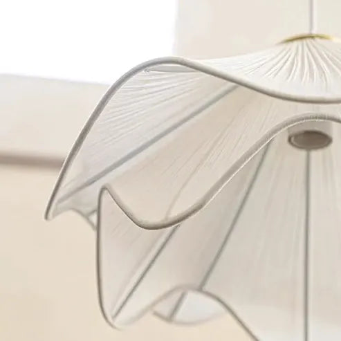 Lampa wisząca Lia z kloszem