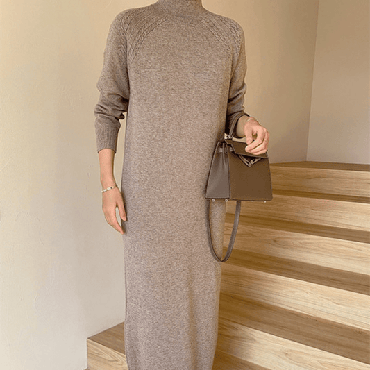 AS | Kaszmirowa sukienka z dekoltem o-neck