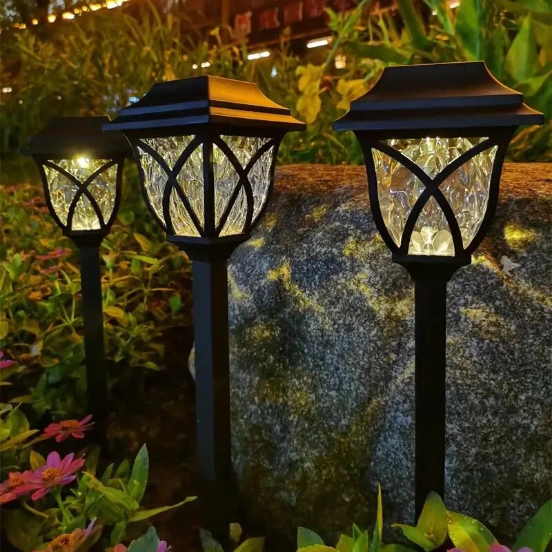 RadiantRoots - Lampy solarne LED do trawników